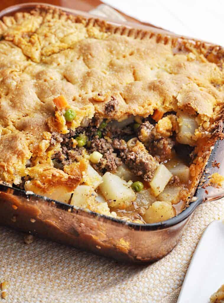 Best Meat Pie Crust Recipe - How to Make Homemade Ground Beef Pie