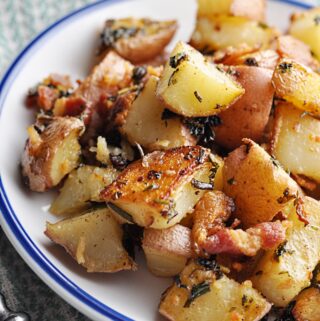 Cast Iron Skillet Potatoes with bacon