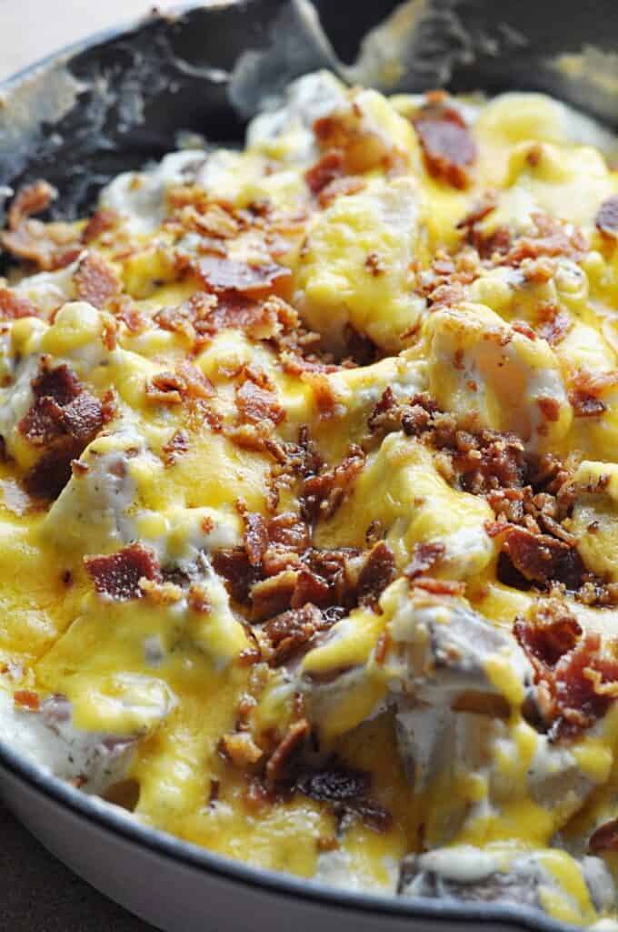 Ranch Bacon potatoes with cheese and sour cream