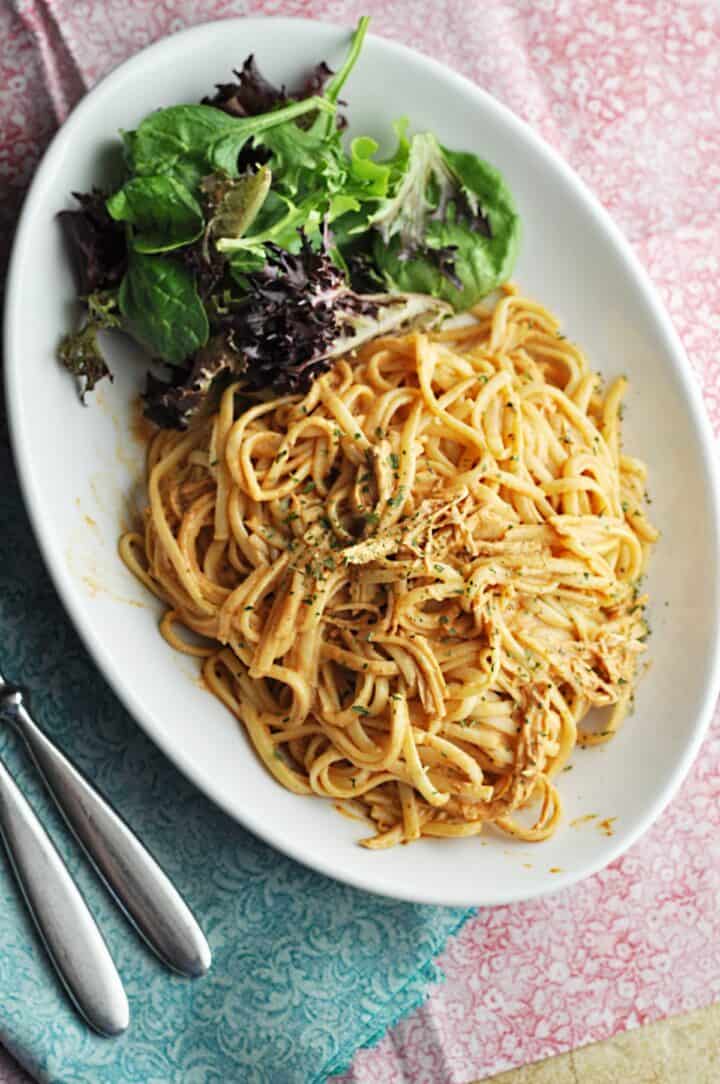 Overhead of linguini and chicken with cream cheese