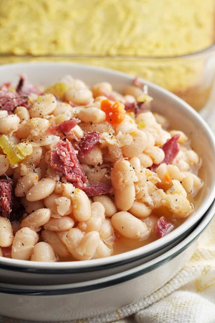 White beans with ham and cornbread