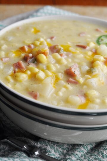 Chowder with corn and ham and jalapenos