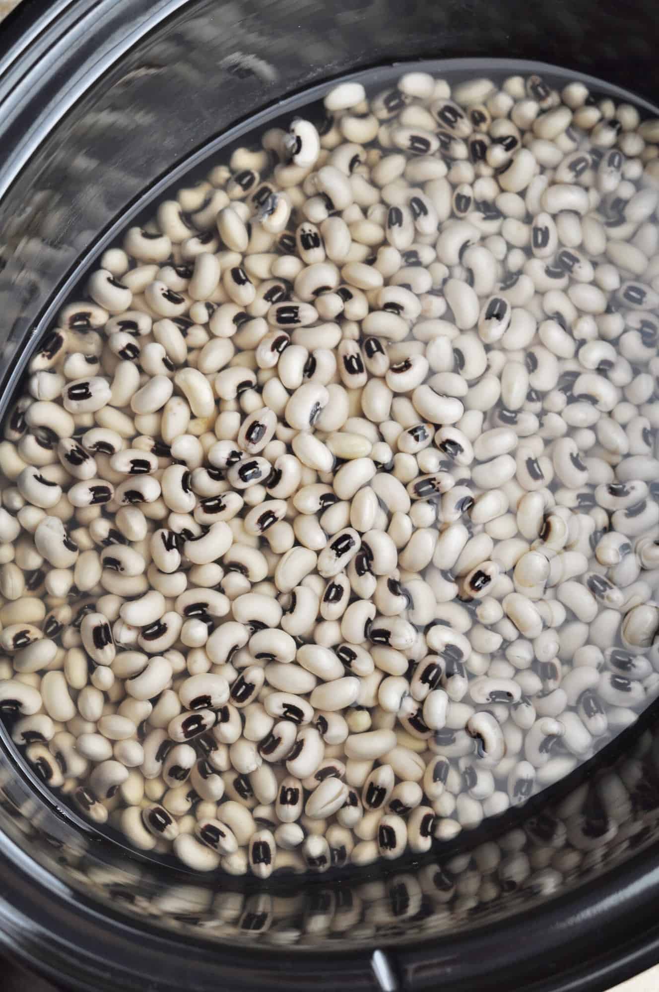 Crock Pot Black Eyed Peas with Ham Hock Savory With Soul